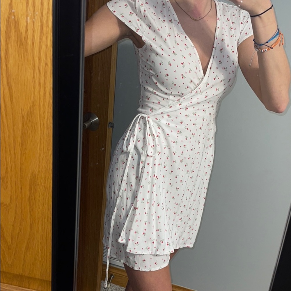 Brandy Melville wrap dress!